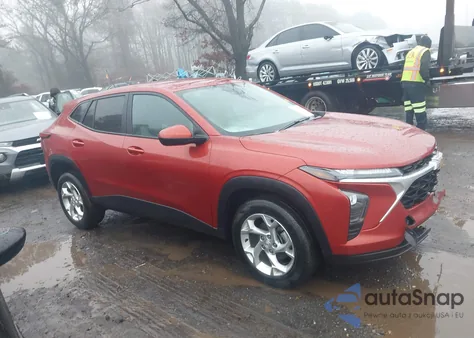 2024 Chevrolet Trax Fwd Sp из США, поврежденный, VIN KL77LFE20RC105357